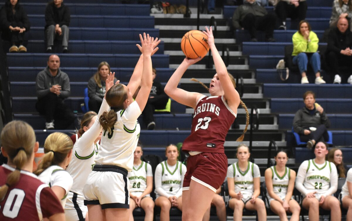 Girls Basketball: Mountain View holds off Timpanogos to open Region 8